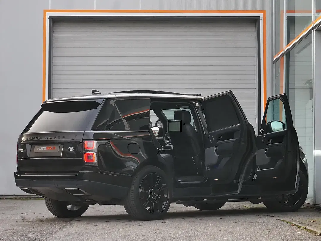 Land Rover Range Rover - Thumbnail 4