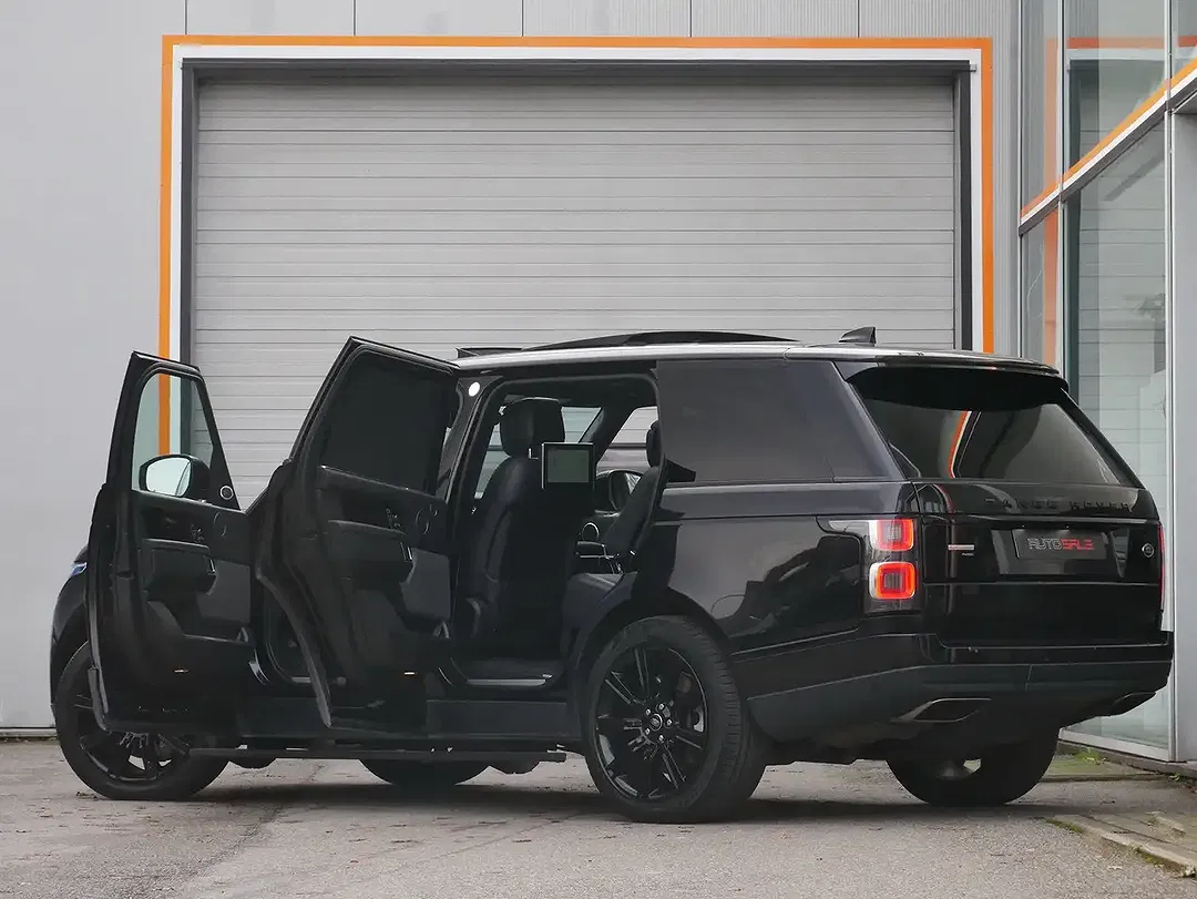 Land Rover Range Rover - Thumbnail 5