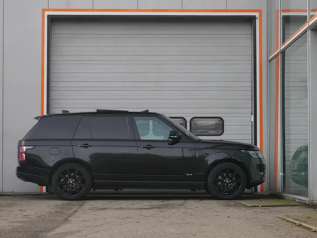Land Rover Range Rover - Thumbnail 8