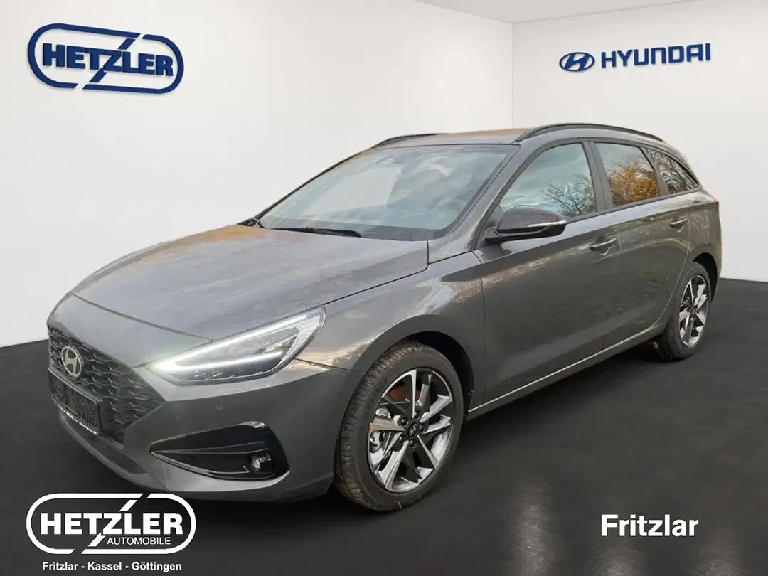 Hyundai i30 - Thumbnail 1