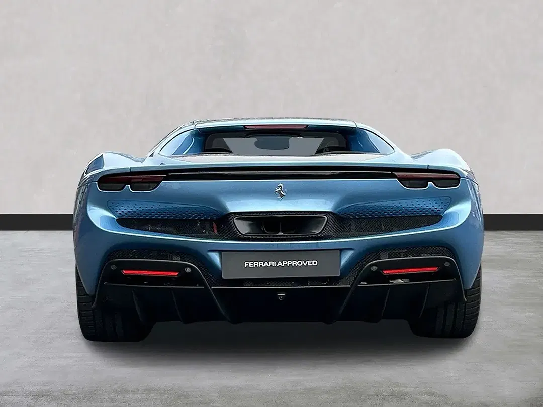 Ferrari 296 GTB - Thumbnail 8