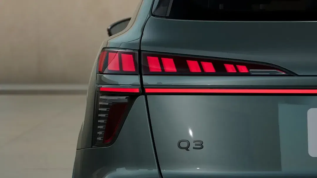 Audi Q3 - Thumbnail 7