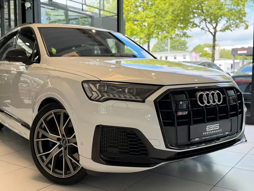 Audi SQ7 - Thumbnail 4