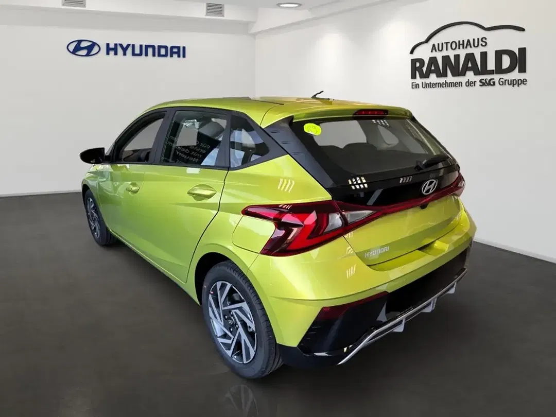 Hyundai i20 - Thumbnail 4