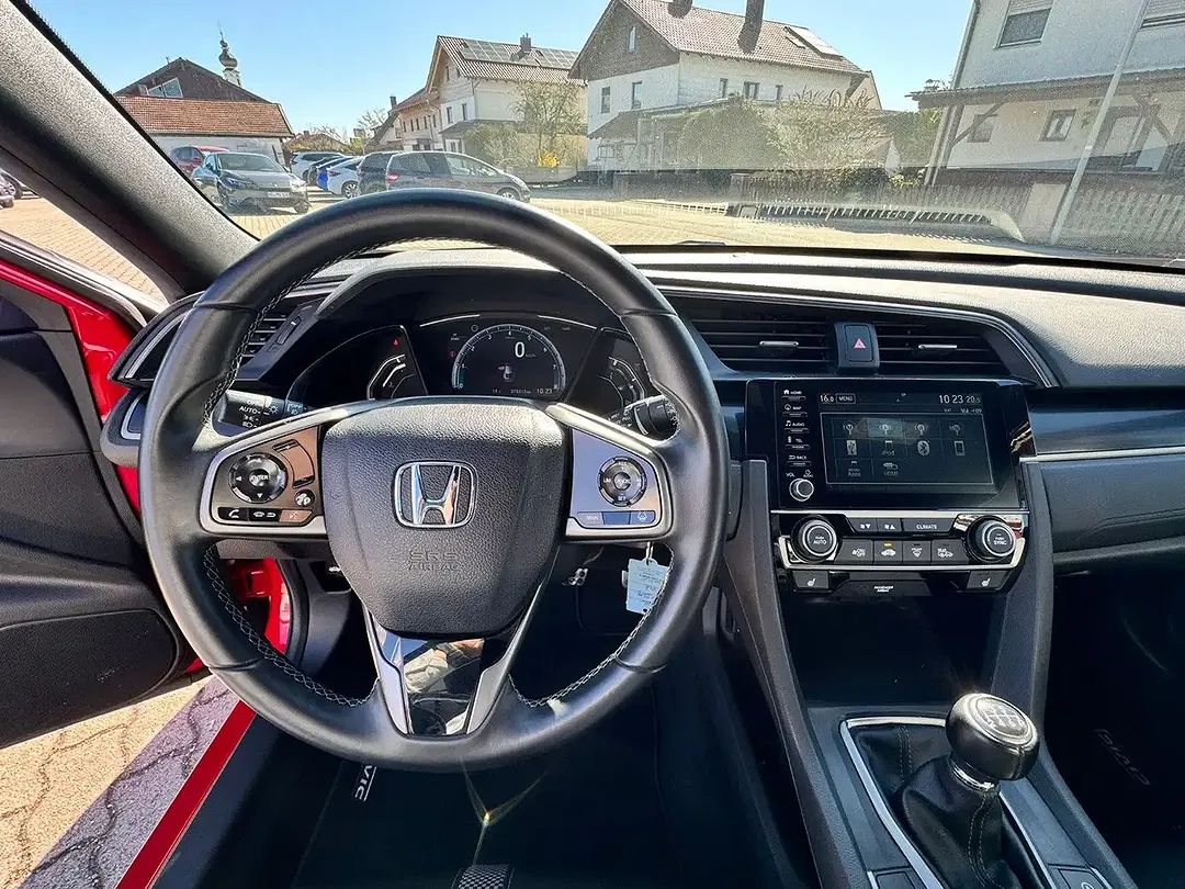 Honda Civic - Thumbnail 14
