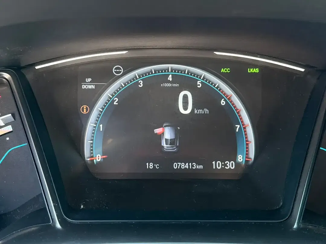 Honda Civic - Thumbnail 16