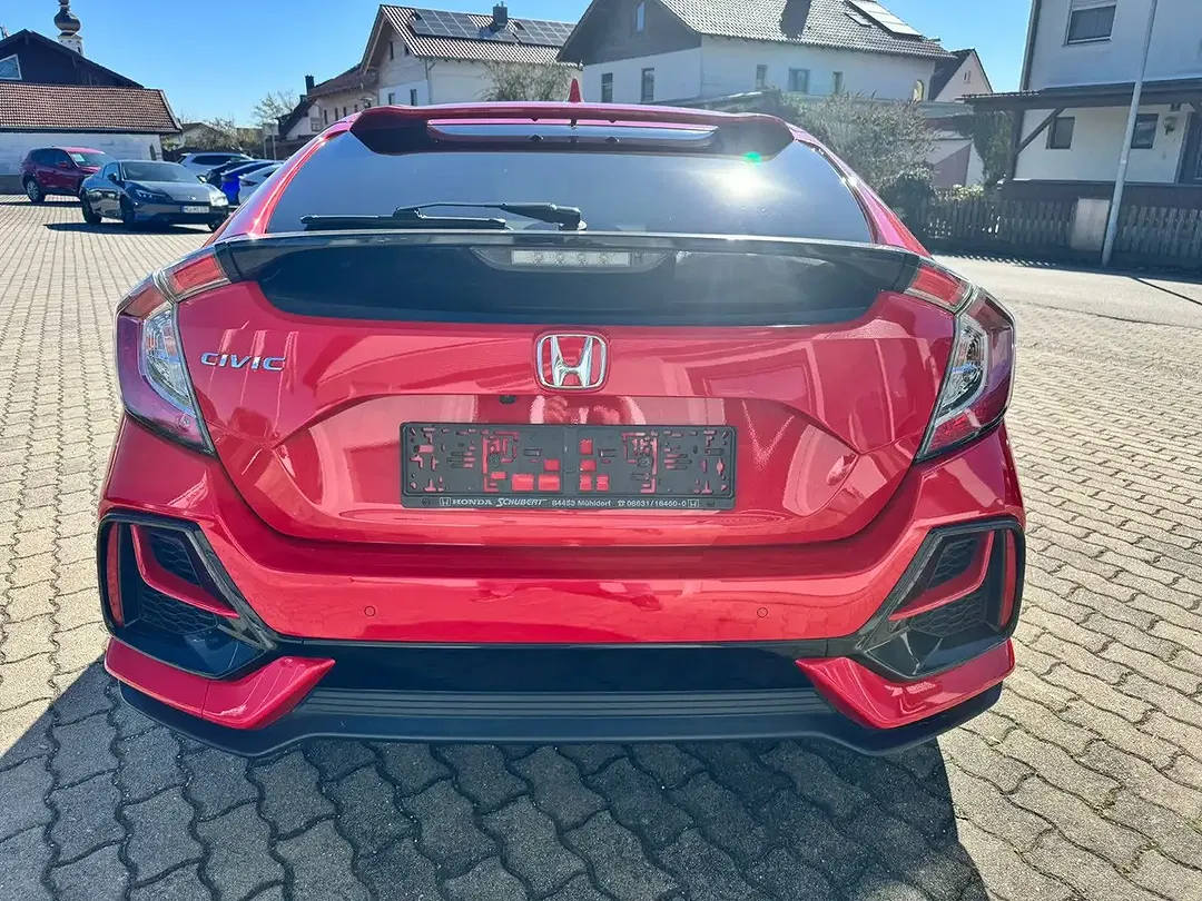 Honda Civic - Thumbnail 4