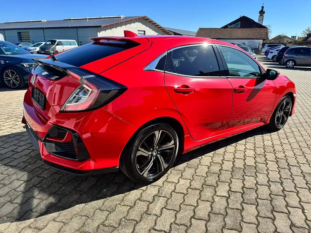 Honda Civic - Thumbnail 5
