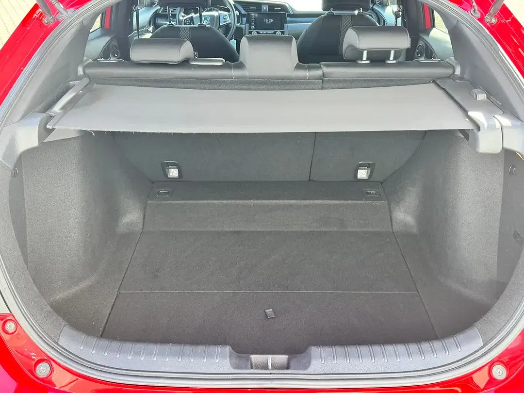 Honda Civic - Thumbnail 9