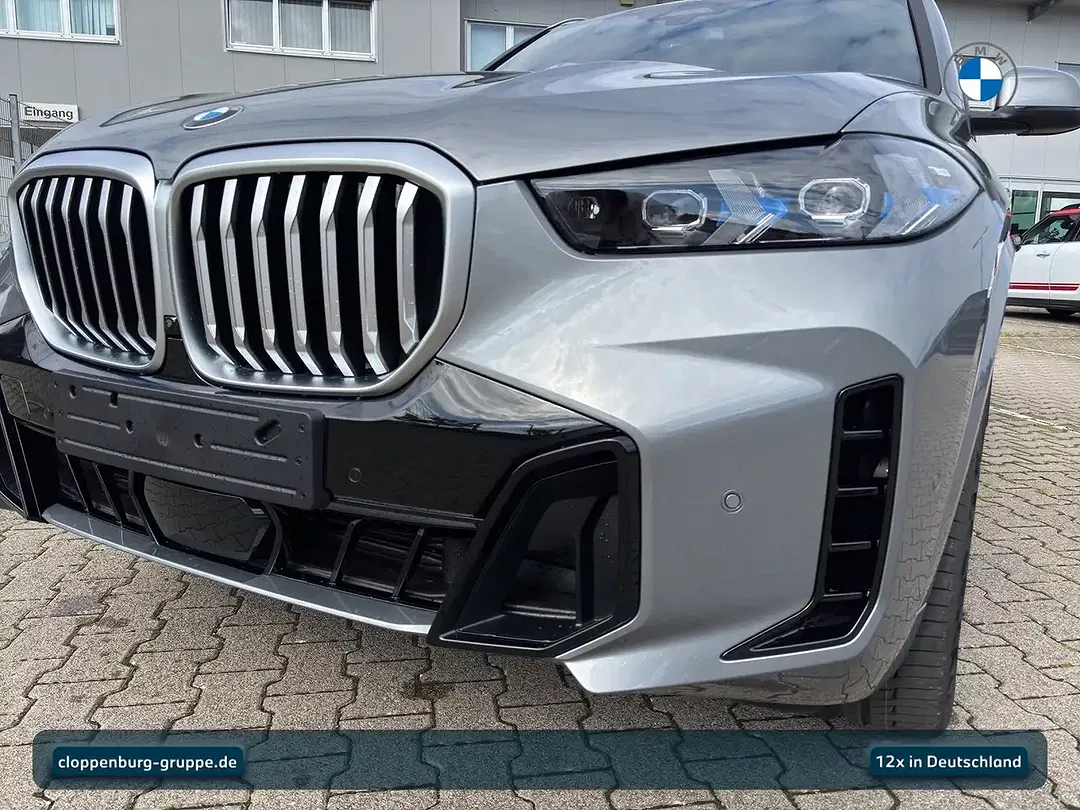 BMW X5 - Thumbnail 10