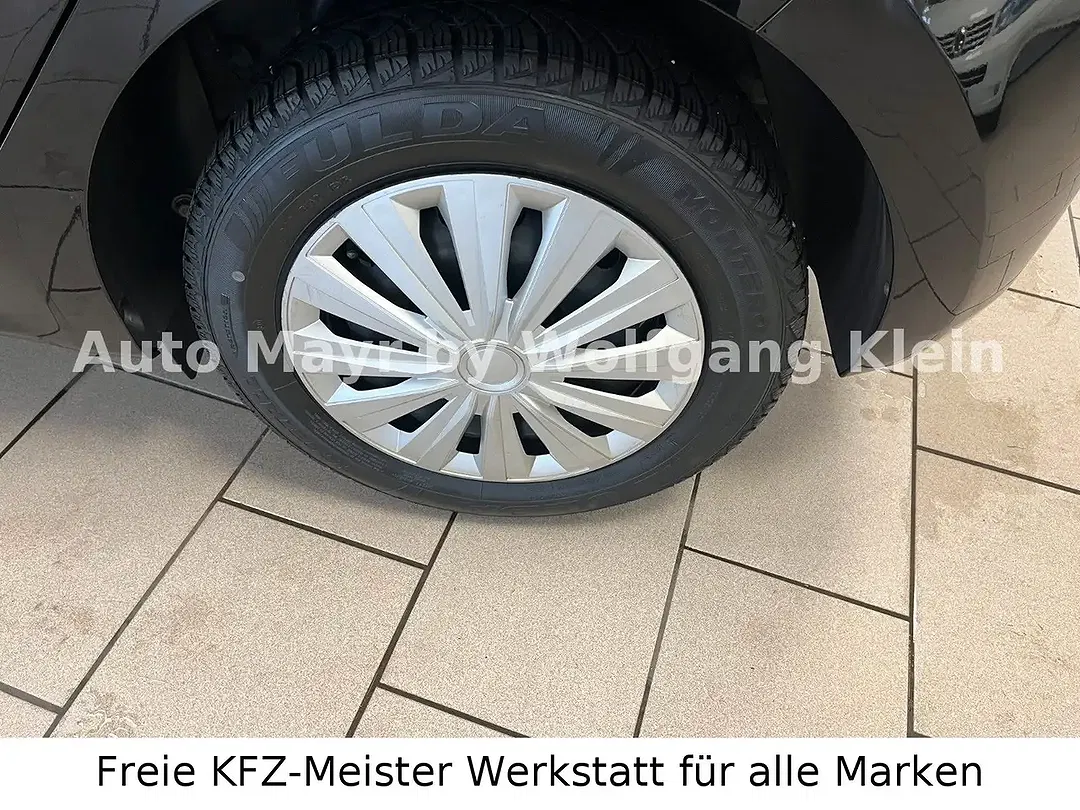 Kia Rio - Thumbnail 10