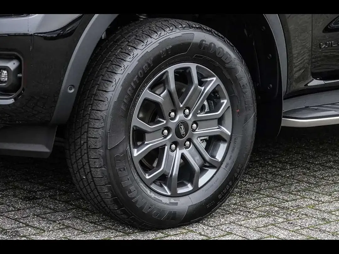 Ford Ranger - Thumbnail 16