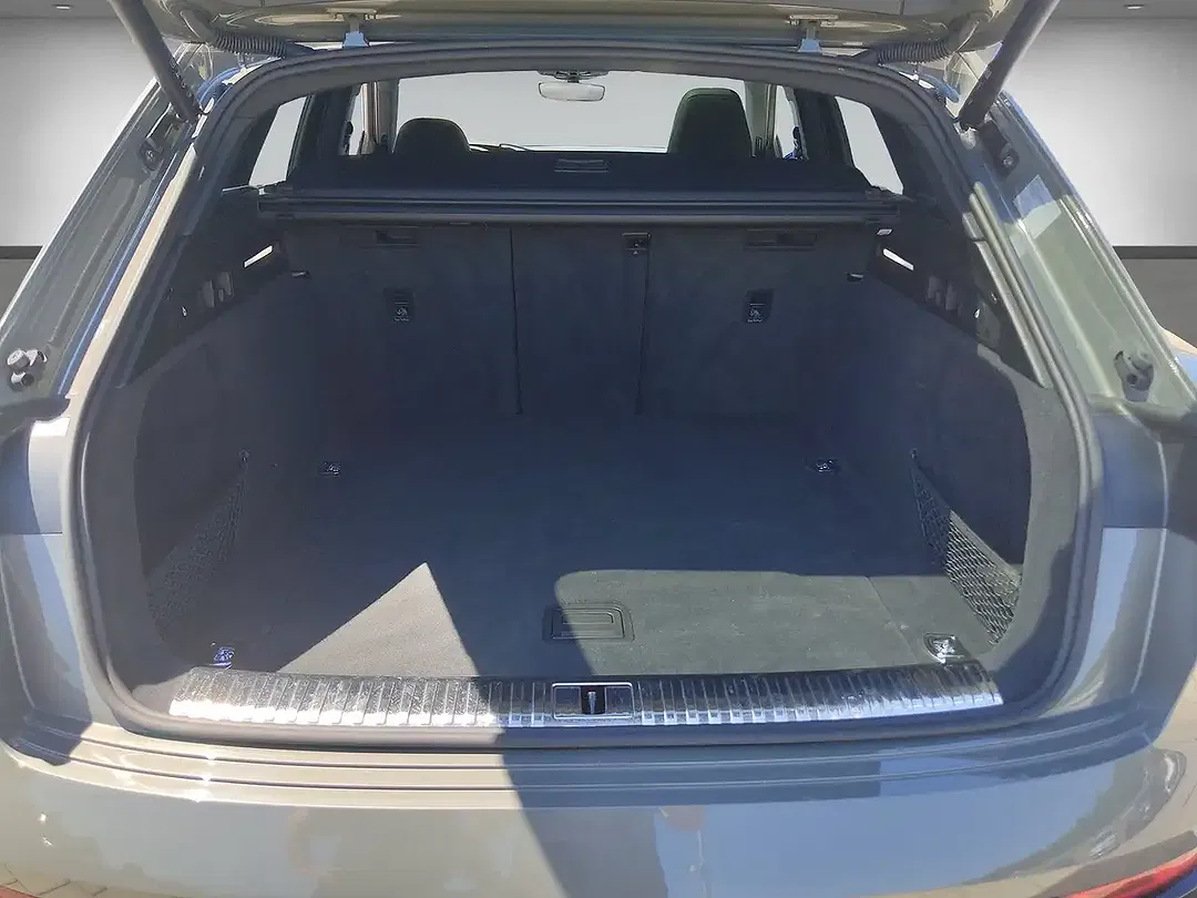 Audi SQ8 e-tron - Thumbnail 14
