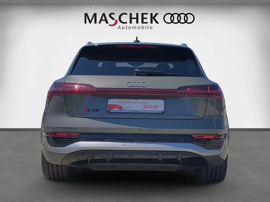 Audi SQ8 e-tron - Thumbnail 5