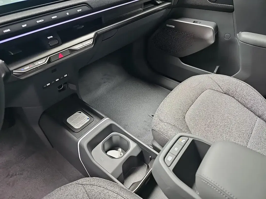 Kia EV2 - Thumbnail 12
