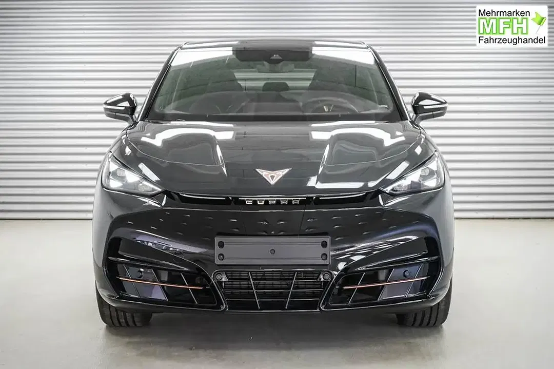 CUPRA Tavascan - Thumbnail 2
