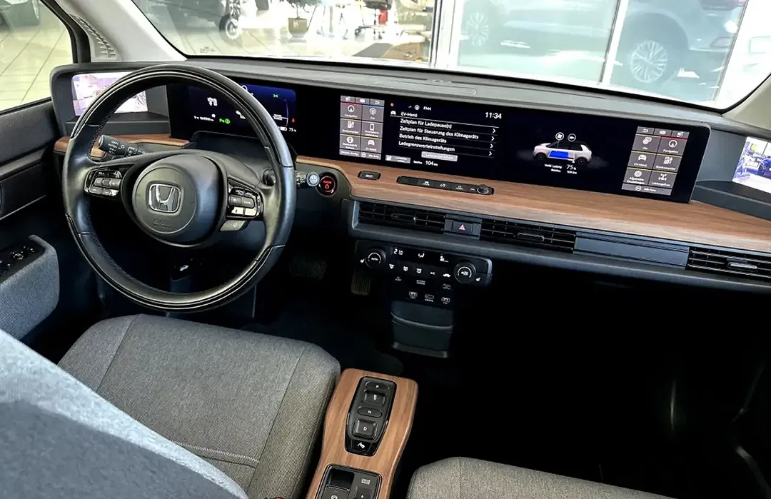 Honda e - Thumbnail 5