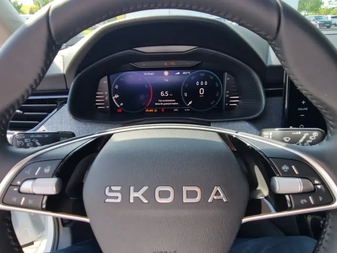 Skoda Kamiq - Thumbnail 10