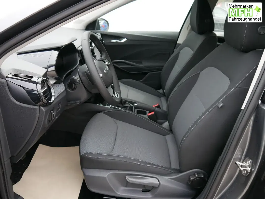 Skoda Fabia - Thumbnail 8