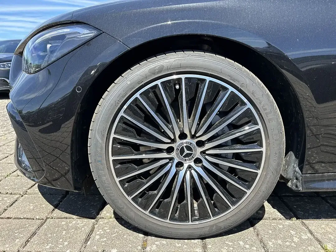 Mercedes-Benz CLE 180 - Thumbnail 10