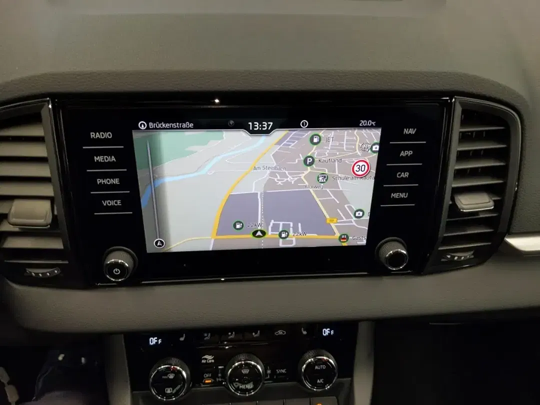 Skoda Karoq - Thumbnail 12