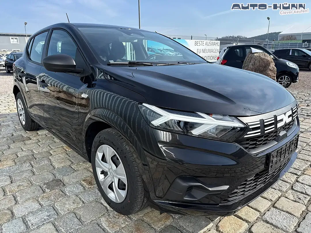 Dacia Sandero - Thumbnail 3