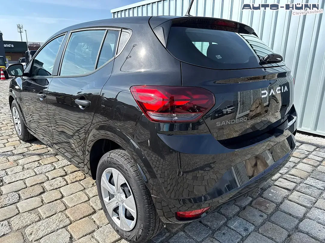 Dacia Sandero - Thumbnail 4