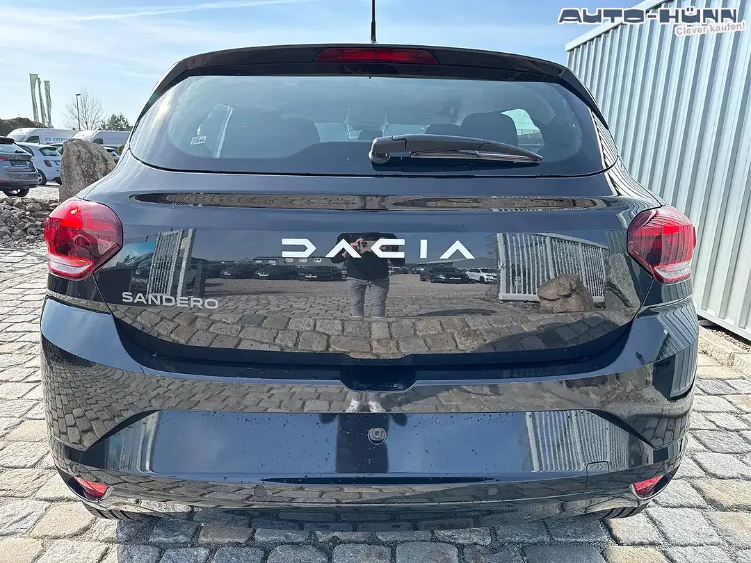 Dacia Sandero - Thumbnail 5