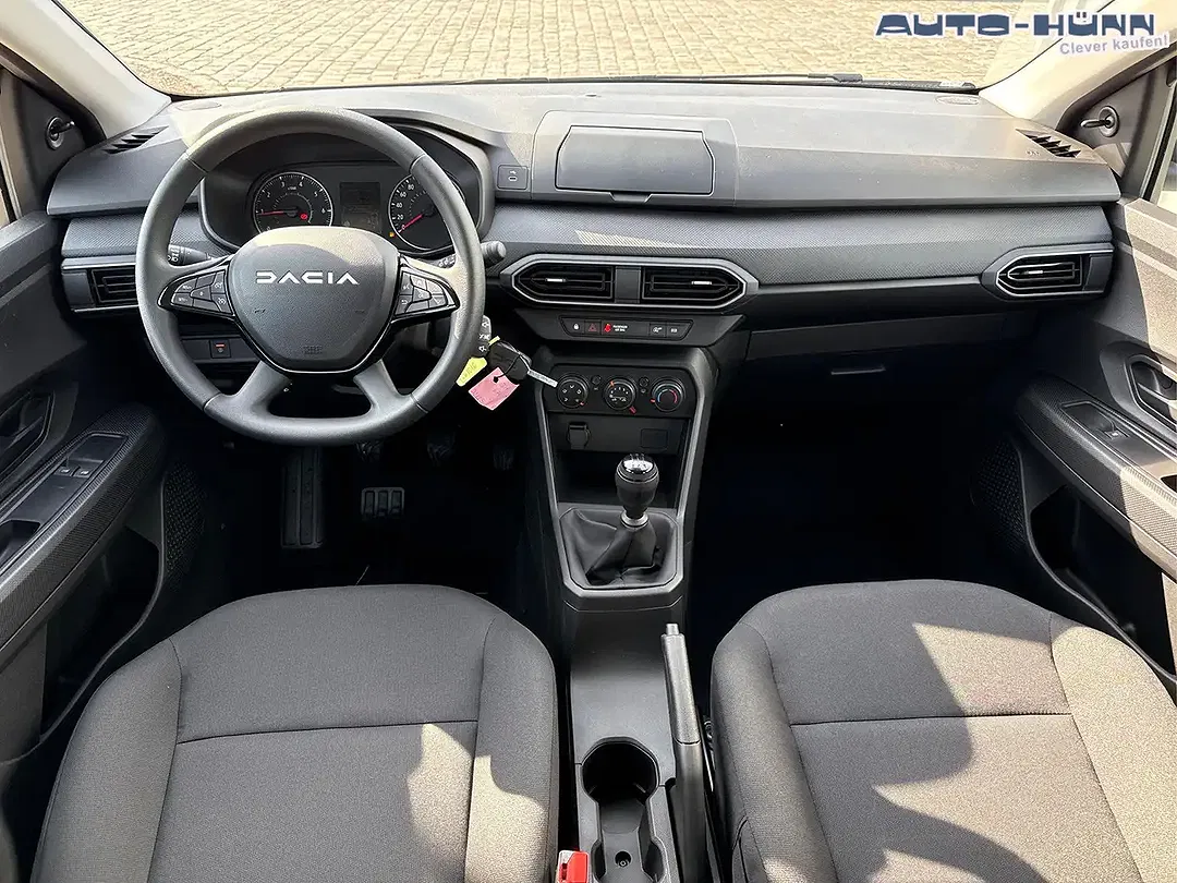 Dacia Sandero - Thumbnail 7