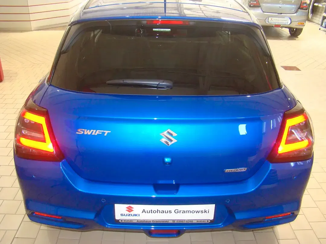 Suzuki Swift - Thumbnail 12