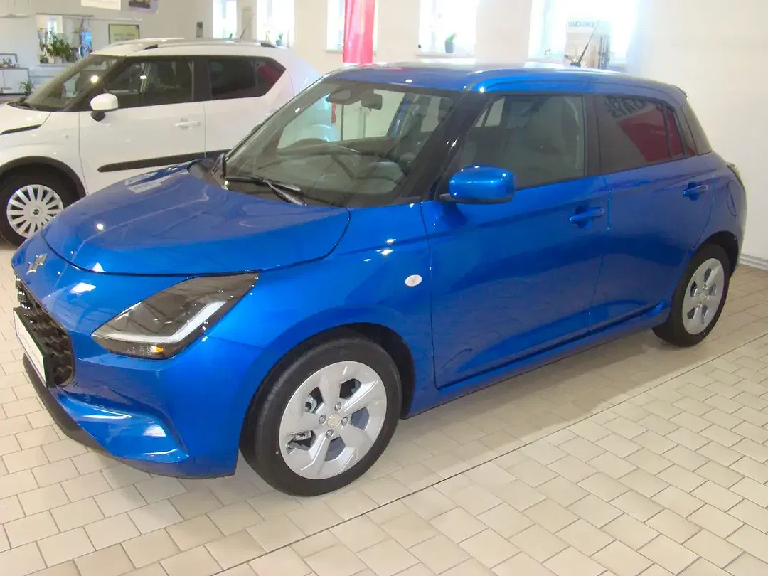 Suzuki Swift - Thumbnail 3