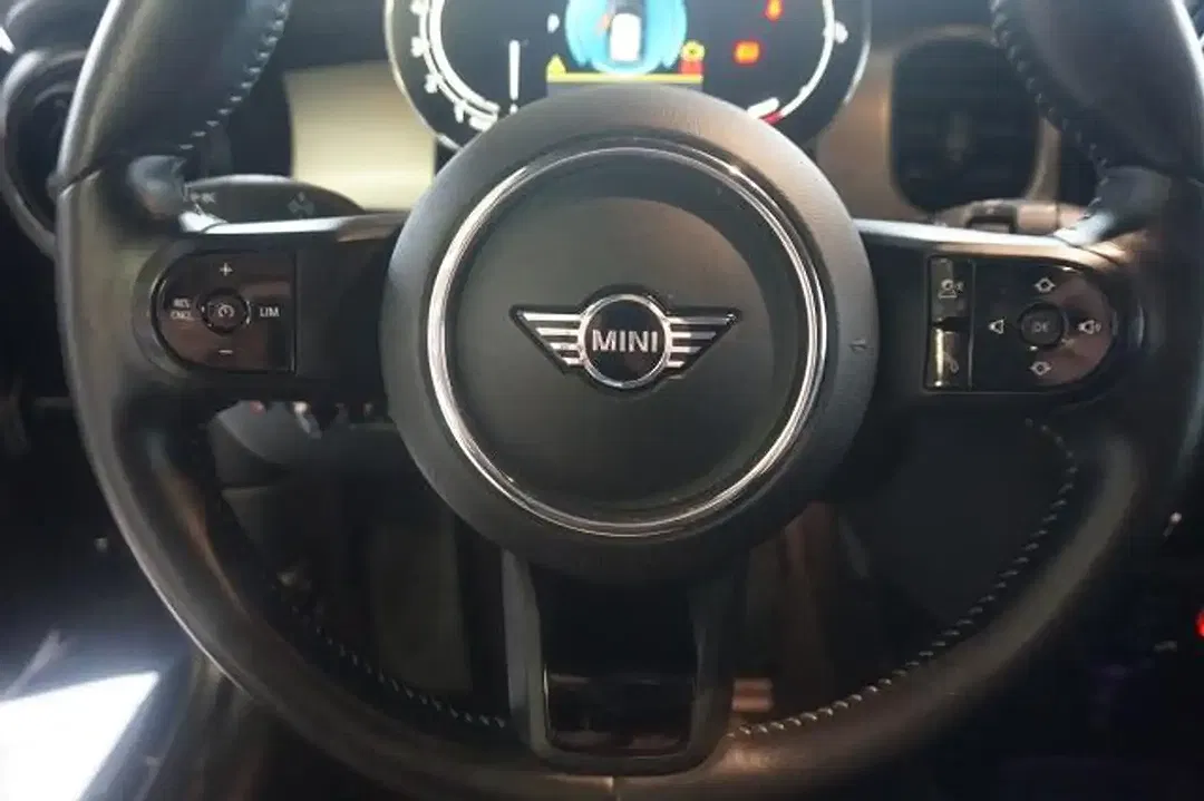 MINI Cooper - Thumbnail 13