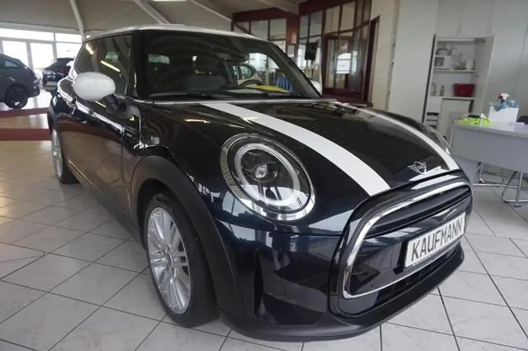 MINI Cooper - Thumbnail 2
