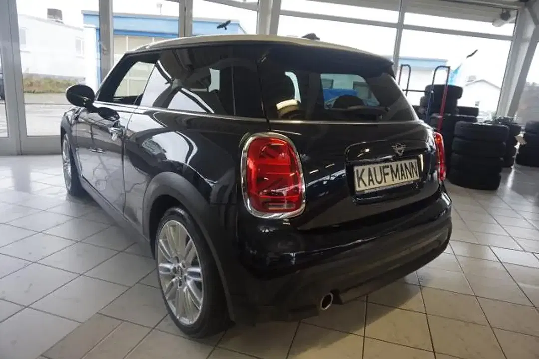 MINI Cooper - Thumbnail 4