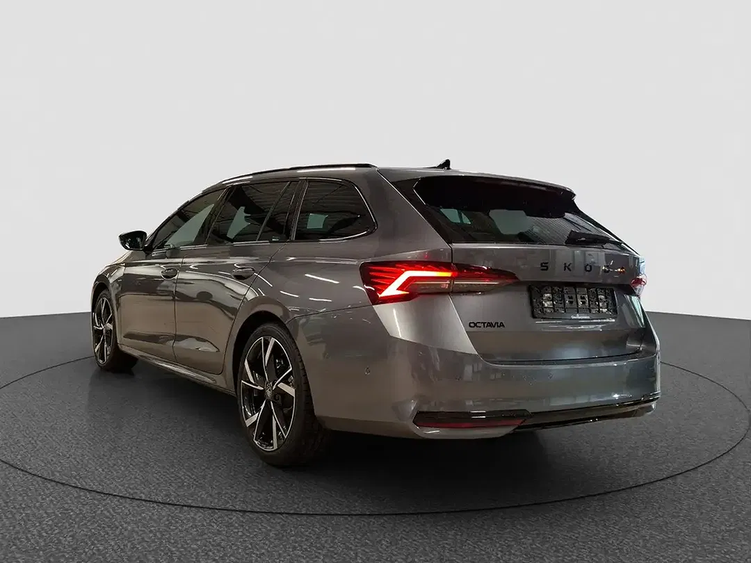 Skoda Octavia - Thumbnail 3