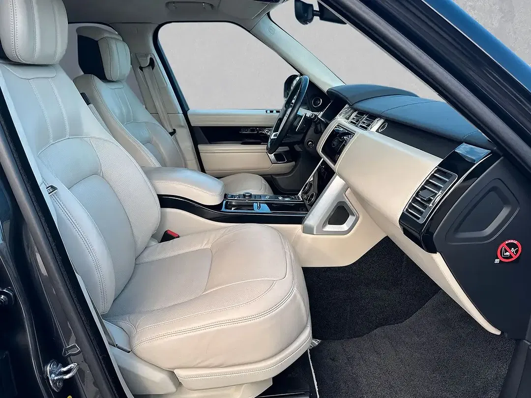 Land Rover Range Rover - Thumbnail 3