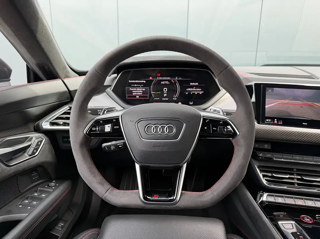 Audi RS e-tron GT - Thumbnail 12