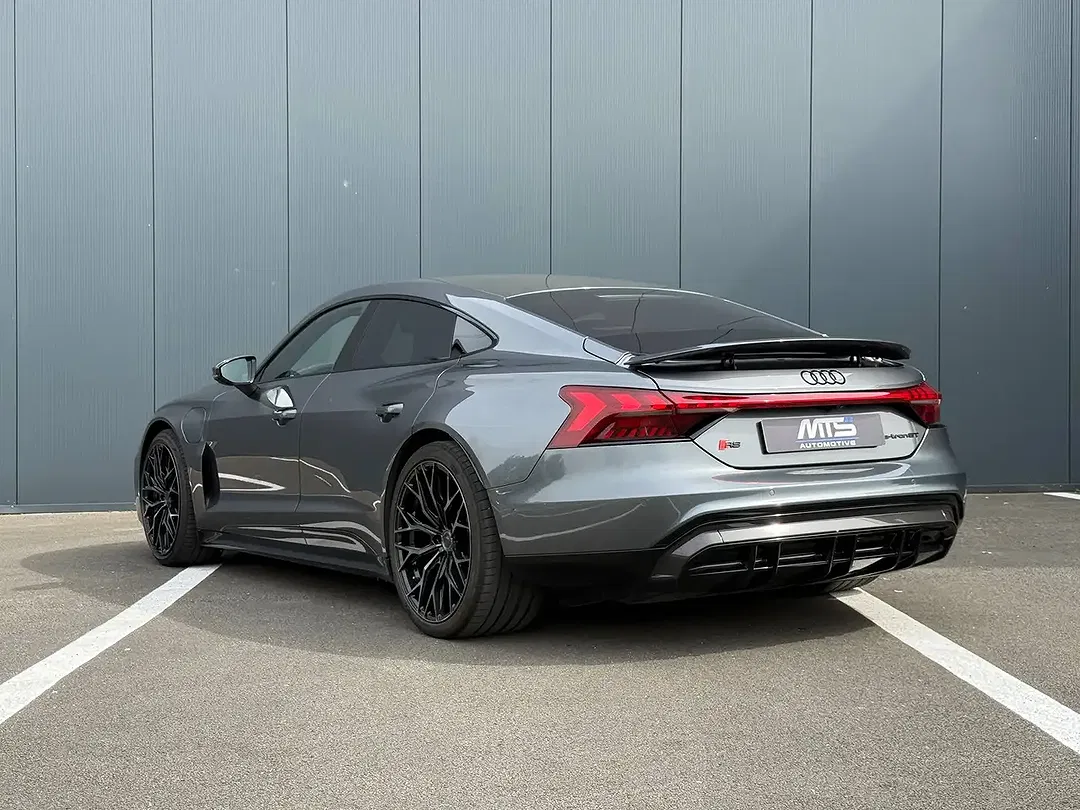 Audi RS e-tron GT - Thumbnail 4