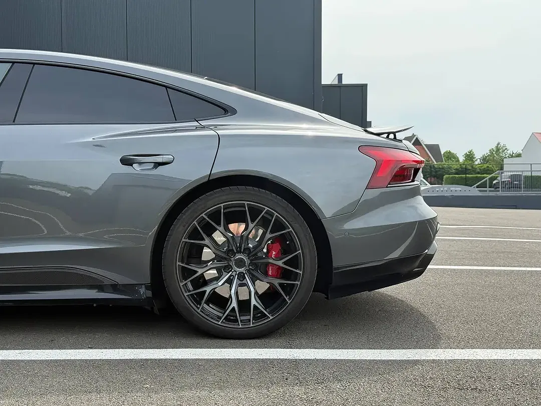 Audi RS e-tron GT - Thumbnail 5