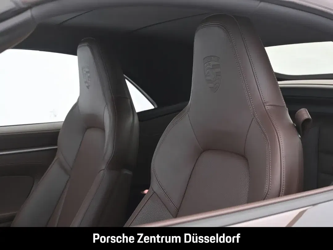 Porsche 992 - Thumbnail 12