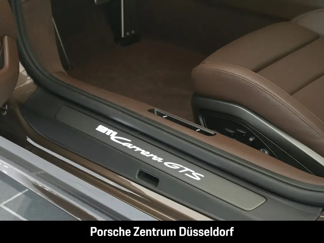 Porsche 992 - Thumbnail 15