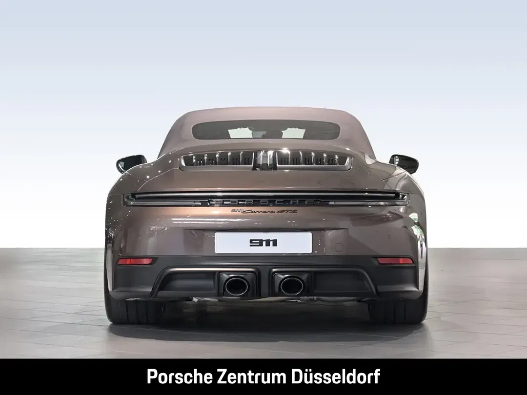 Porsche 992 - Thumbnail 5