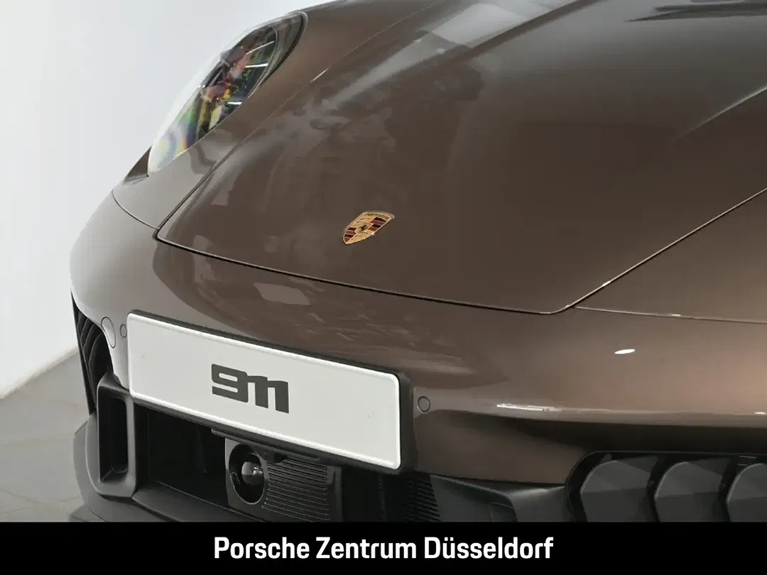 Porsche 992 - Thumbnail 7