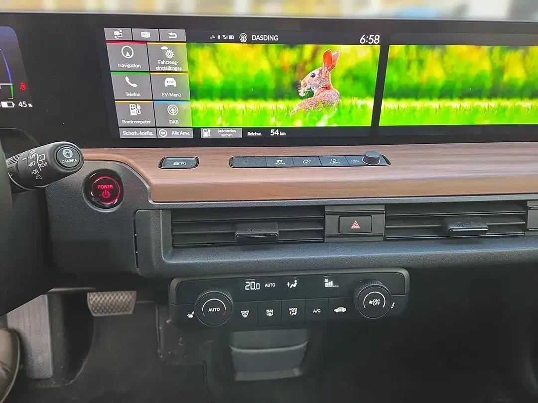 Honda e - Thumbnail 11