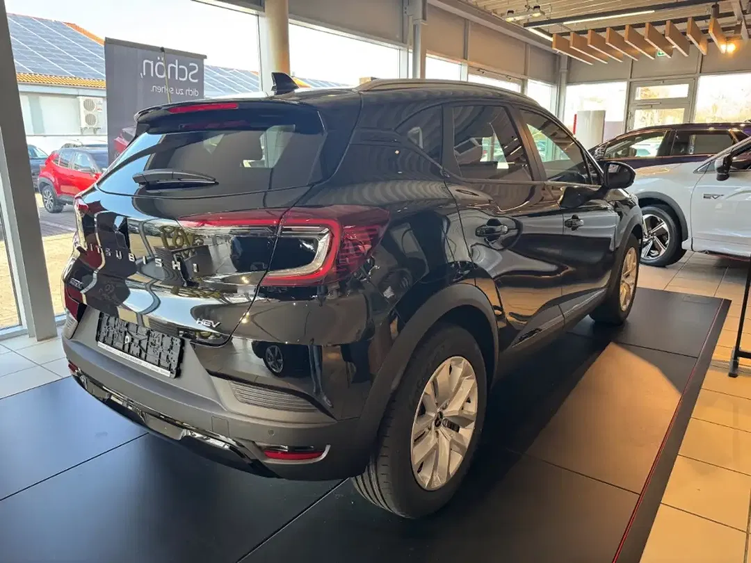 Mitsubishi ASX - Thumbnail 4