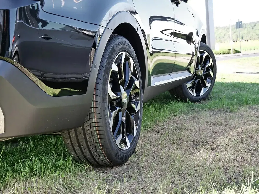 Kia Sorento - Thumbnail 5