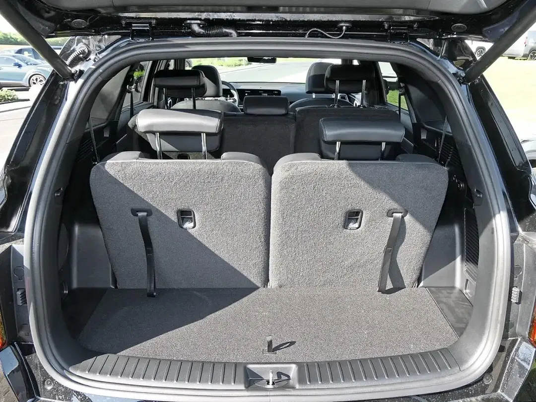Kia Sorento - Thumbnail 6