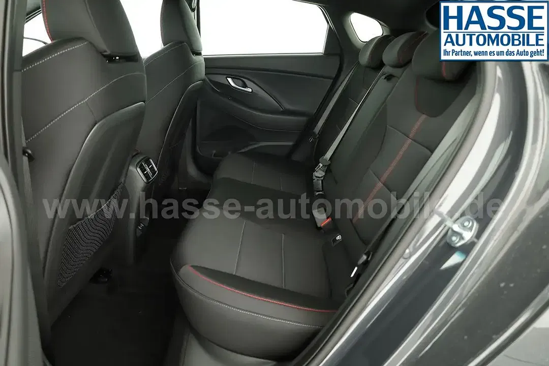 Hyundai i30 - Thumbnail 10