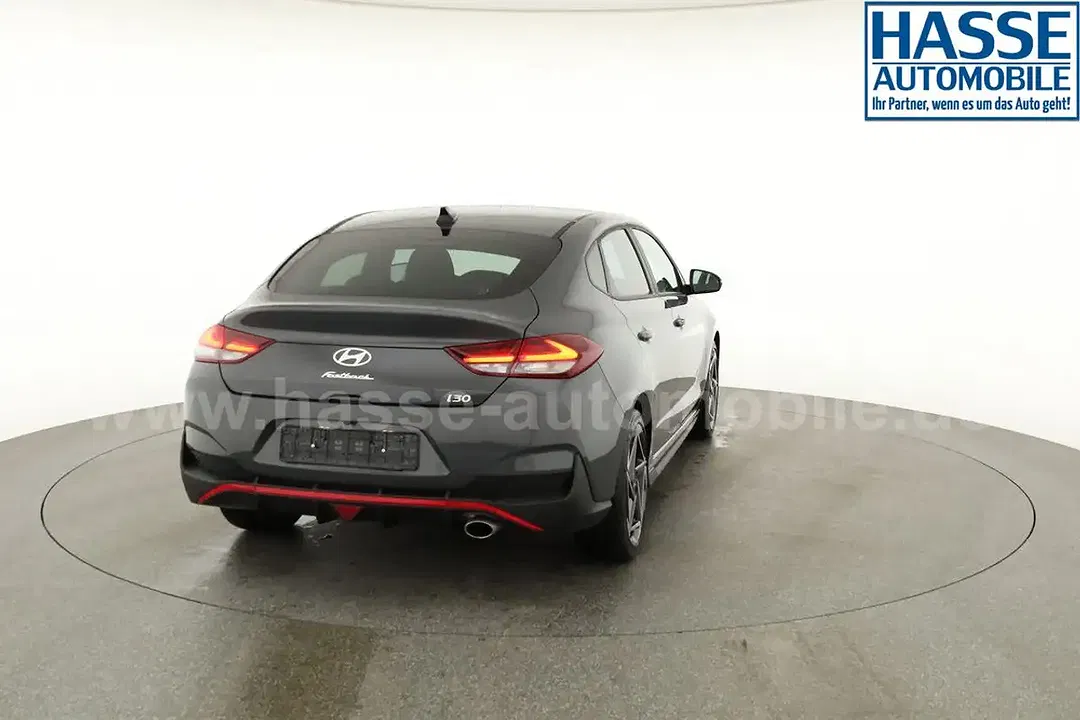 Hyundai i30 - Thumbnail 14
