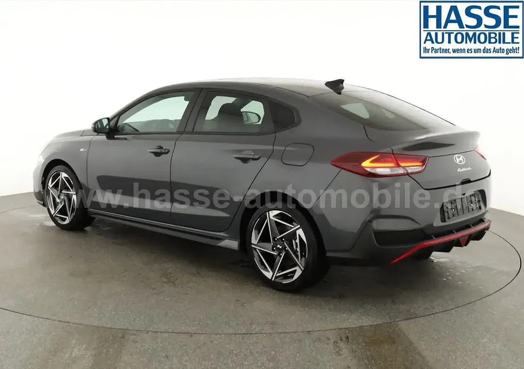 Hyundai i30 - Thumbnail 3